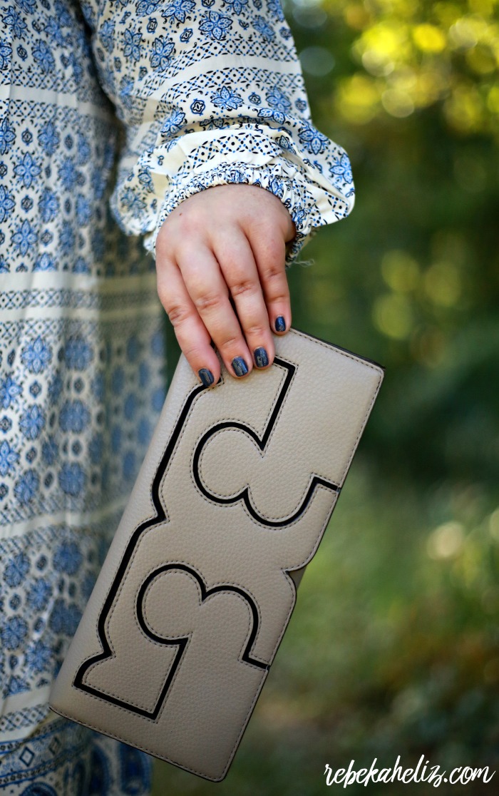 blue white dress, old navy, old navy dress, tory burch, opi less is norse