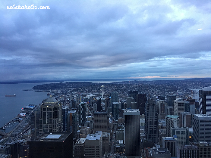 seattle, weekend getaway, travel, wanderlust, pike place market, sky deck, columbia center