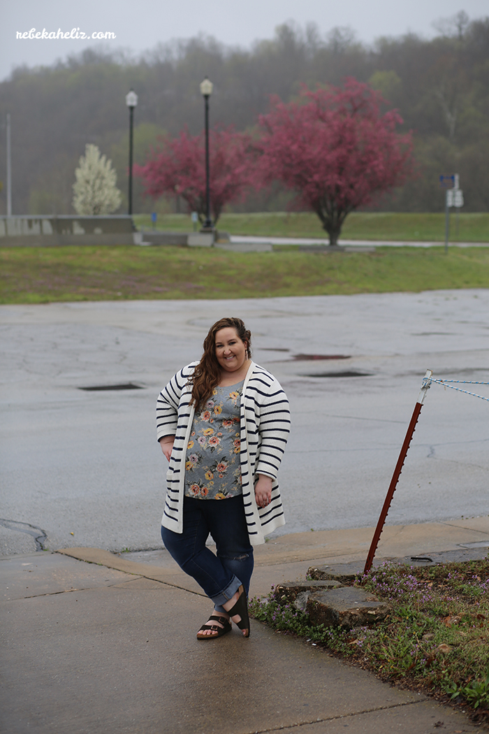 print mixing, stripes, floral, ootd, wiw, plus size style, plus size style, LTKcurves, birkenstocks, old navy style, sole society