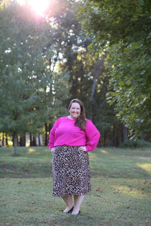 hot pink, leopard, leopard skirt, xoq, eloquii, wear to work, plus size style, curvy style, rebekaheliz style, fall style