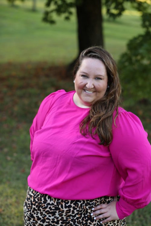 hot pink, leopard, leopard skirt, xoq, eloquii, wear to work, plus size style, curvy style, rebekaheliz style, fall style