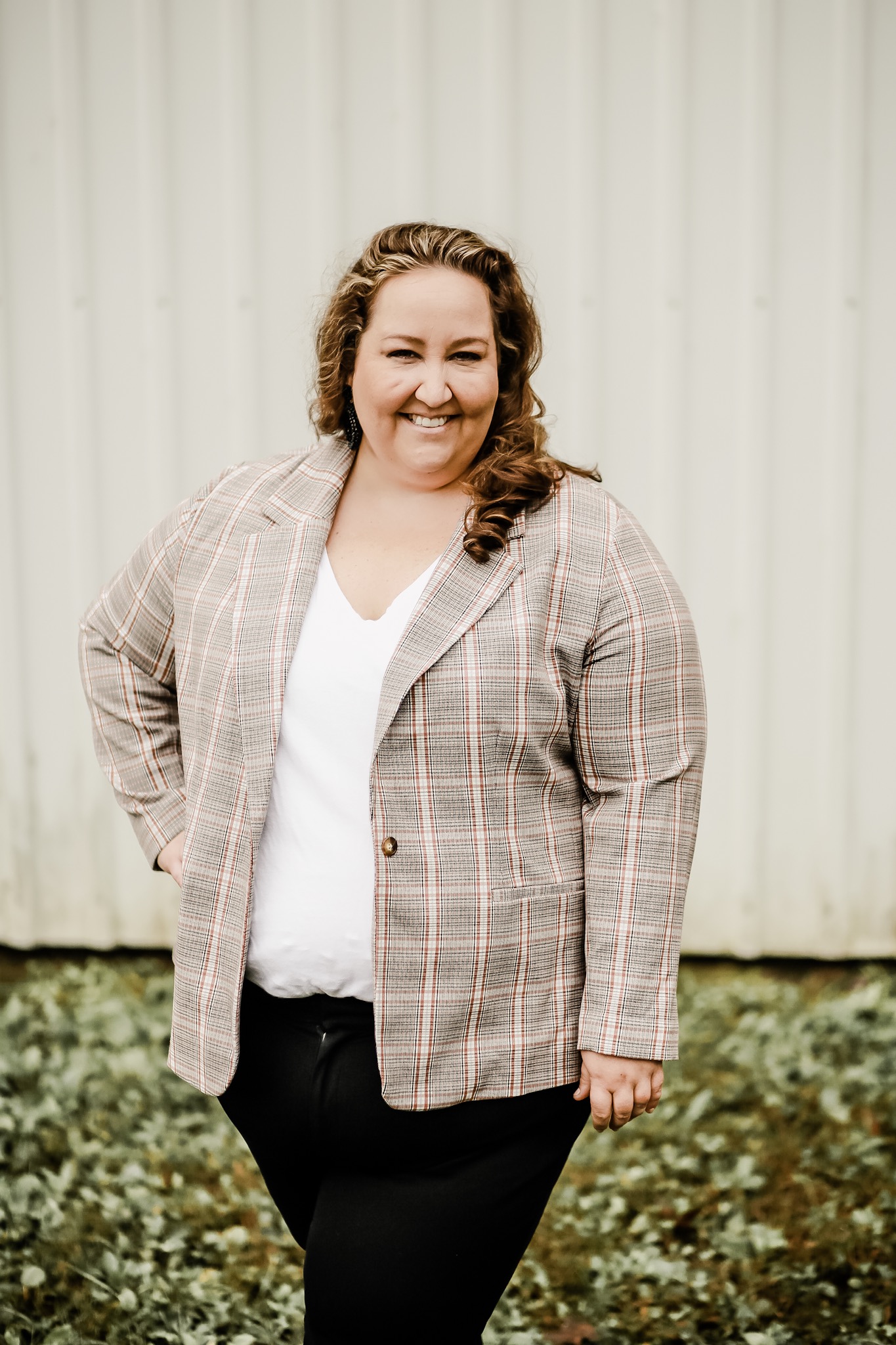 plaid blazer, plus size plaid blazer, plaid blazer outfit, black pants, plus size black pants, ootd, wiw, fall style, #rebekahelizstyle