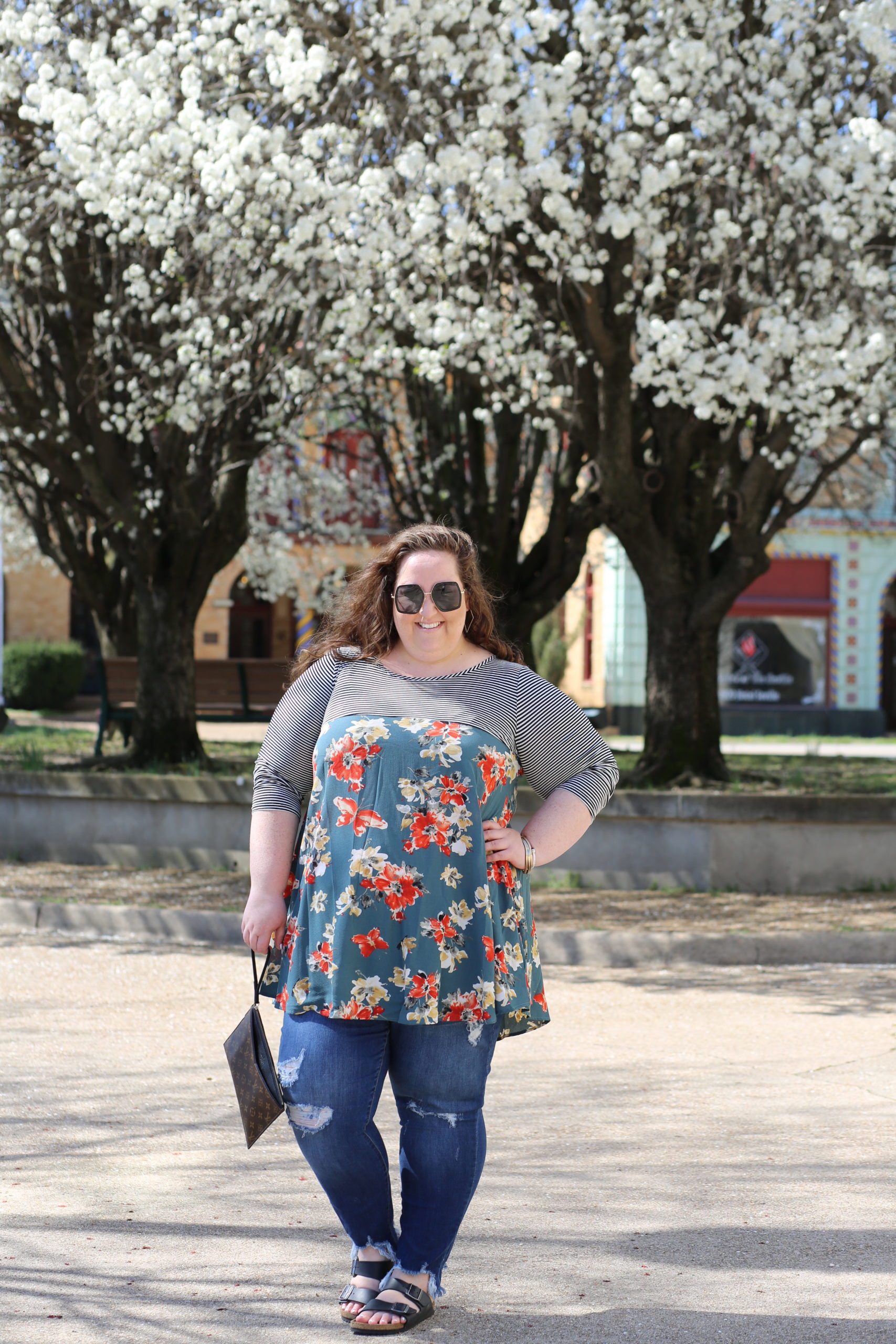 curvy boutique, the wandering willow, rebekaheliz, rebekahelizstyle, curvy style, plus size style, plus size blogger, spring style