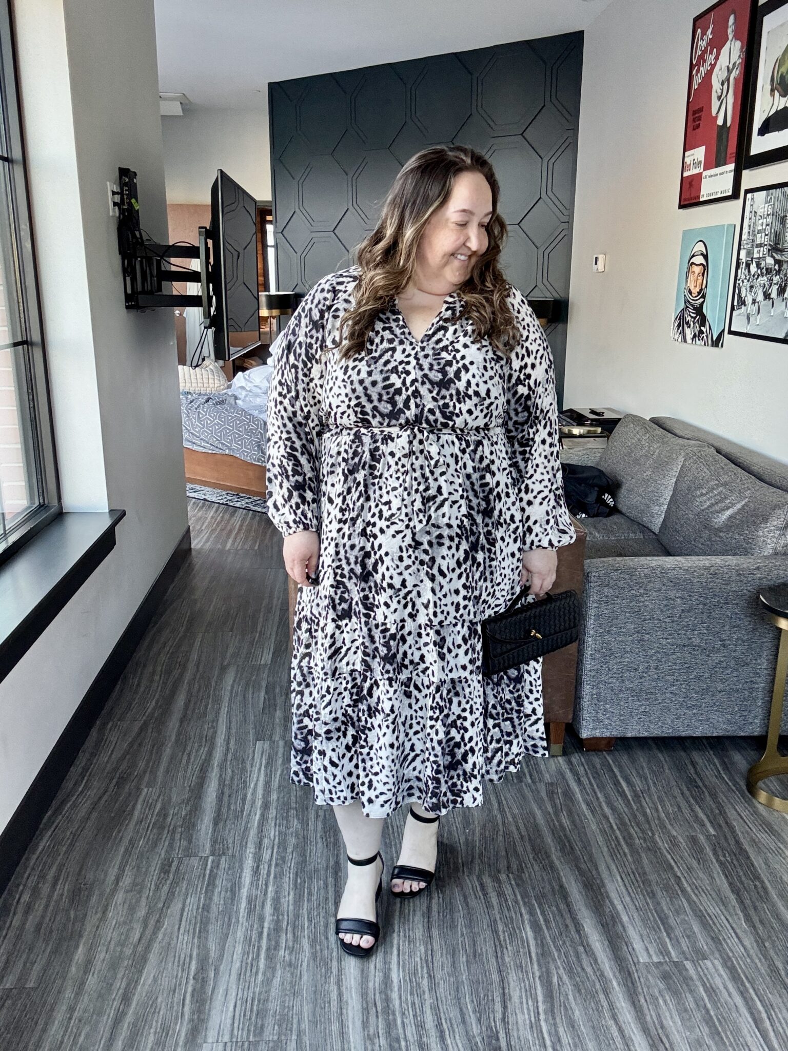 Rebekah Elizabeth - plus size style and solo travel